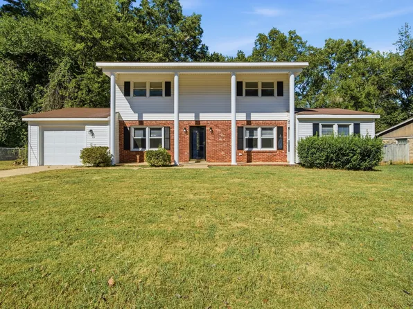 3716 Jamestown Dr NW, Huntsville, AL 35810
