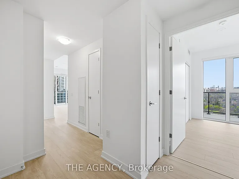 634 Church St #2303 — Photo 3