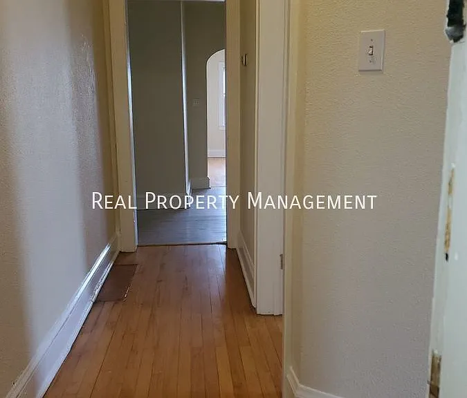 1688B N Van Buren St — Photo 5