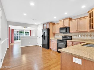 9028 Sidney Way, Louisville, KY 40291