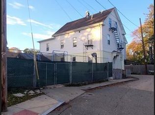 142 Bowdoin St, Providence, RI 02909