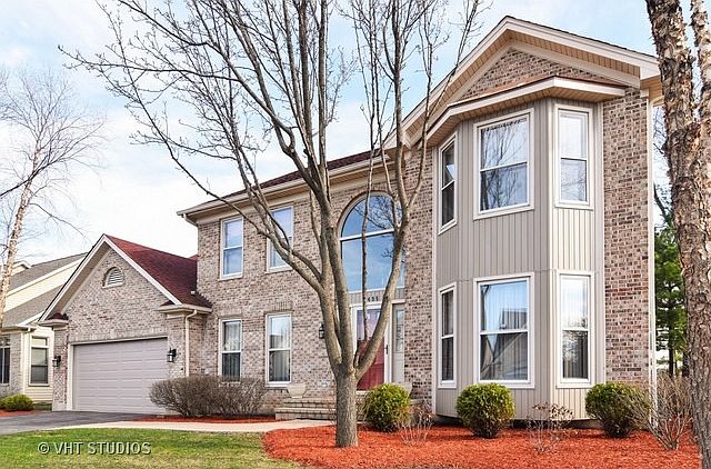 1st image of 1495 Crowfoot Cir S