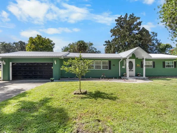 107 Peggy Ln, Crescent City, FL 32112