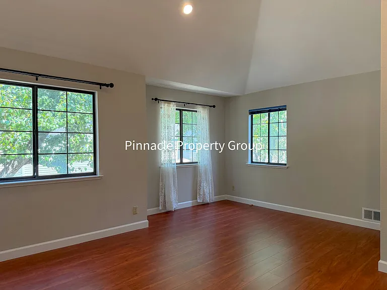 1268 Peiking Dr — Photo 12