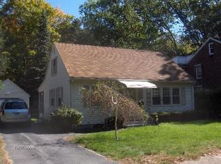 895 Roosevelt Ave, Springfield, MA 01109