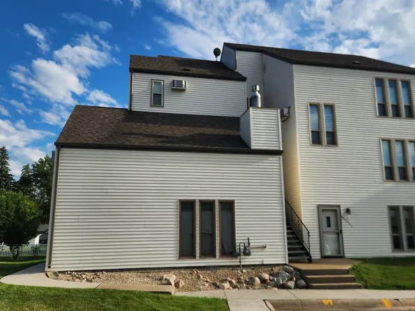 1101 Jefferson Ave, Bismarck, ND 58504