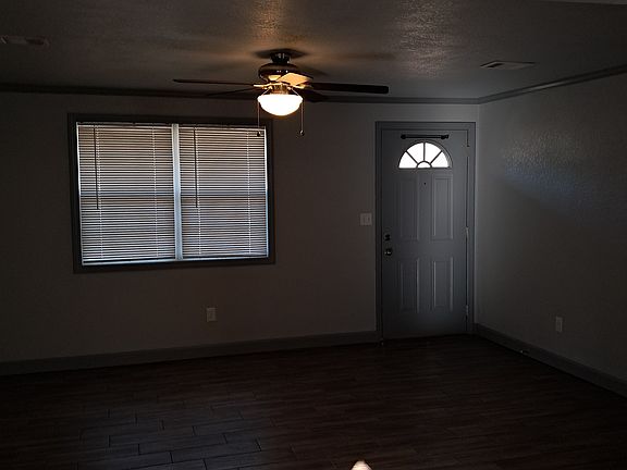 5th image of 1303 Mabrey Ln