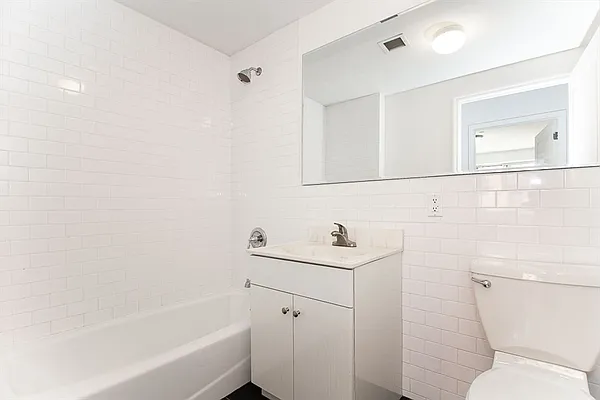 Rented by Citi Habitats | media 28