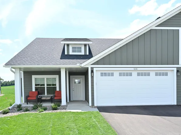 318 Ford St E, Northfield, MN 55057