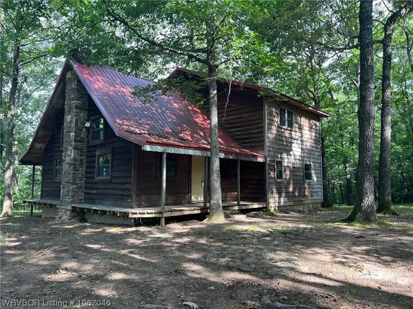 2706 W Front Ave, Chester, AR 72934