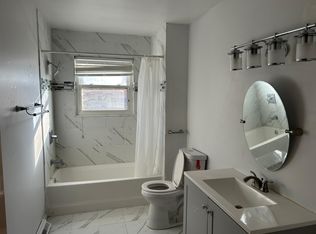 598 Fairwood Rd, Huntington, WV 25705