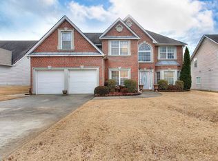 927 Southfork Dr, Loganville, GA