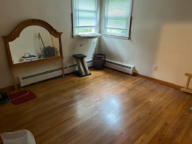 3 bed, 1032 sqft, $2,000 — Photo 3