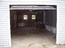 2nd image of 15 Stewqrt Ave