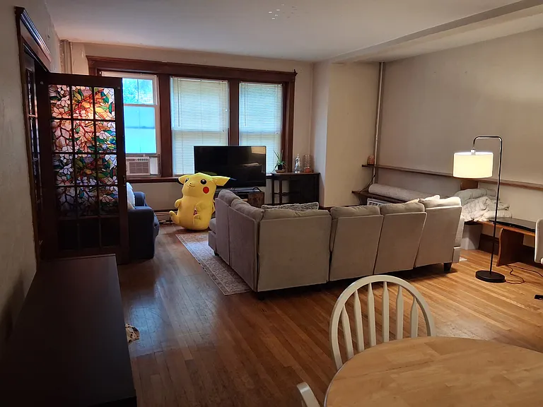 10 Fairbanks St — Photo 4