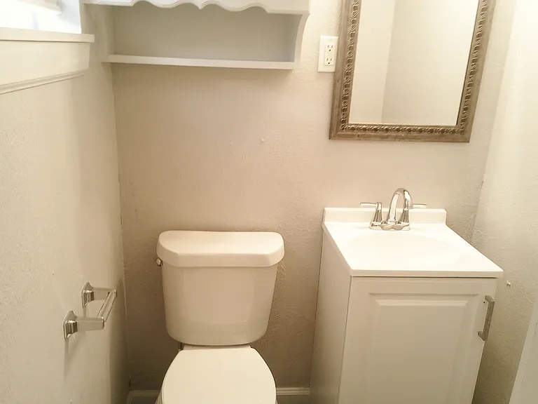 7106 Sears Ter — Photo 7