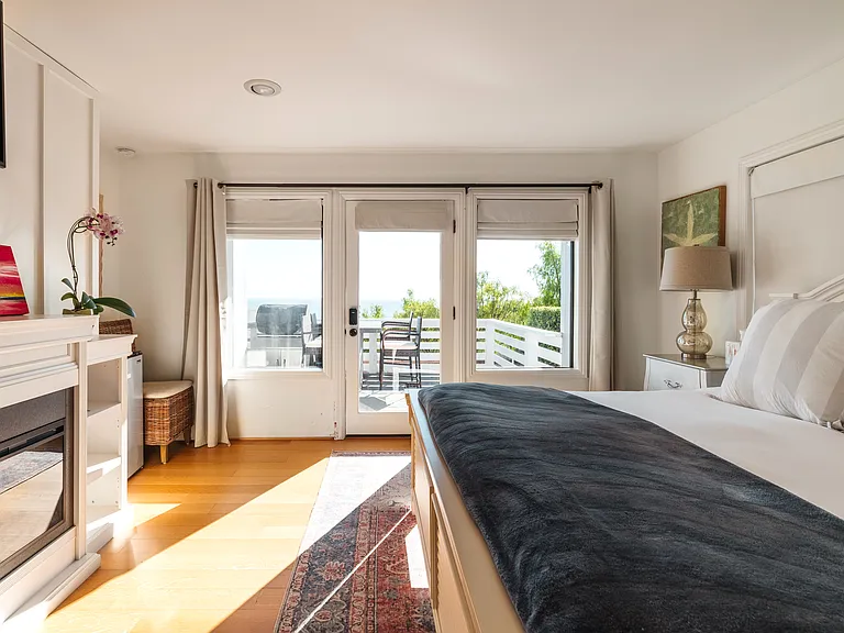 2211 Calle Culebra — Photo 15