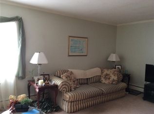 4430 Post Rd APT 71E, Warwick, RI 02818