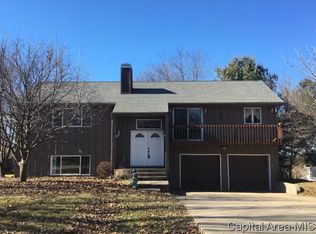 394 Westport Rd, Galesburg, IL 61401