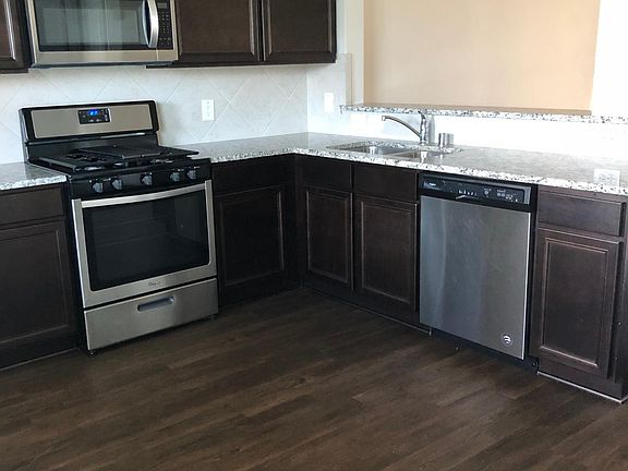 5th image of 24706 Puccini Pl