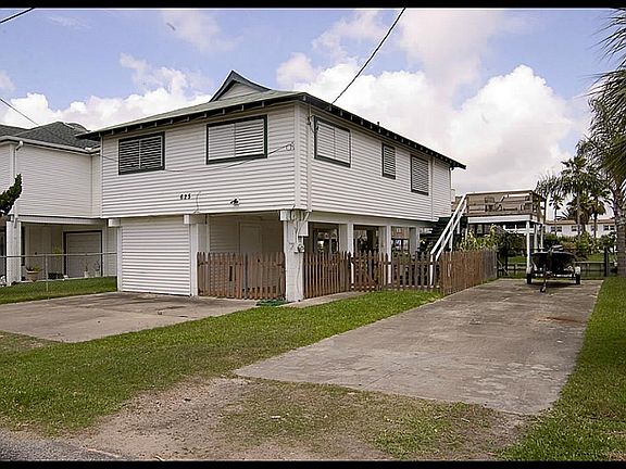 5th image of 625 Warsaw St