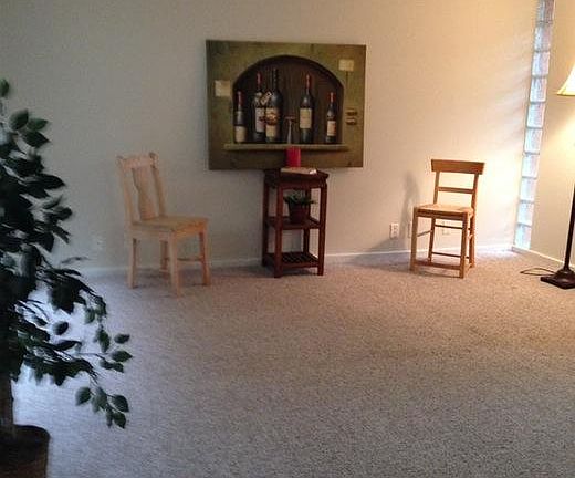 3rd image of 829 Padua Ln