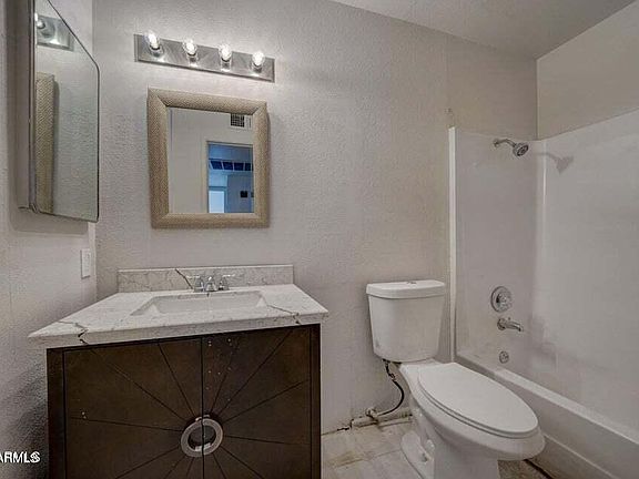 4th image of 5609 W Encanto Blvd NW