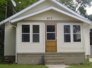617 S Rosemary St, Lansing, MI 48917