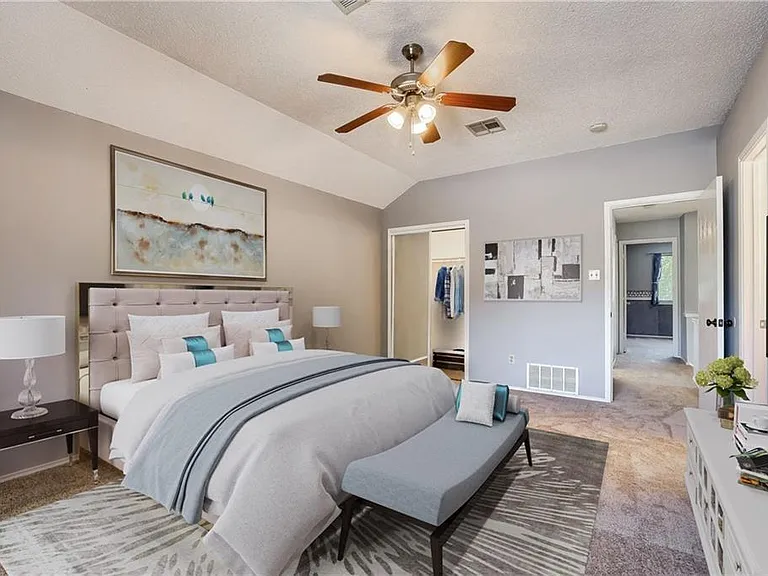 15025 Wells Port Dr — Photo 5