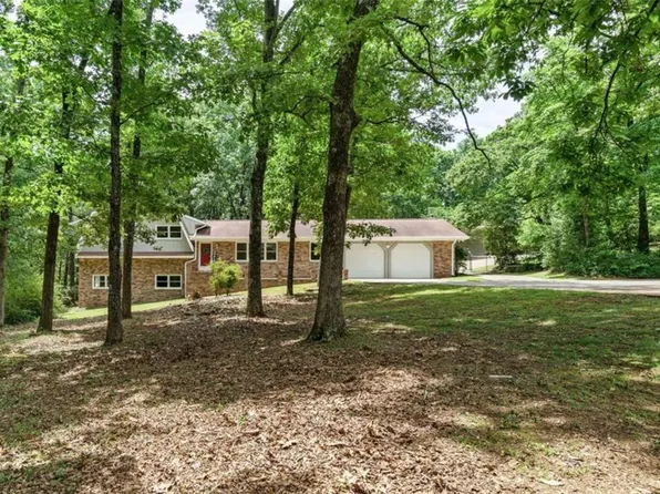 321 Ridgedale Dr SE, Silver Creek, GA 30173