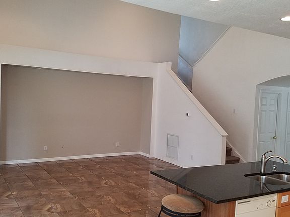 4th image of 11321 Bridge Pine Dr