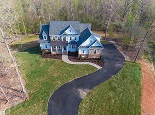 11643 Barrows Ridge Ln, Chesterfield, VA 23838