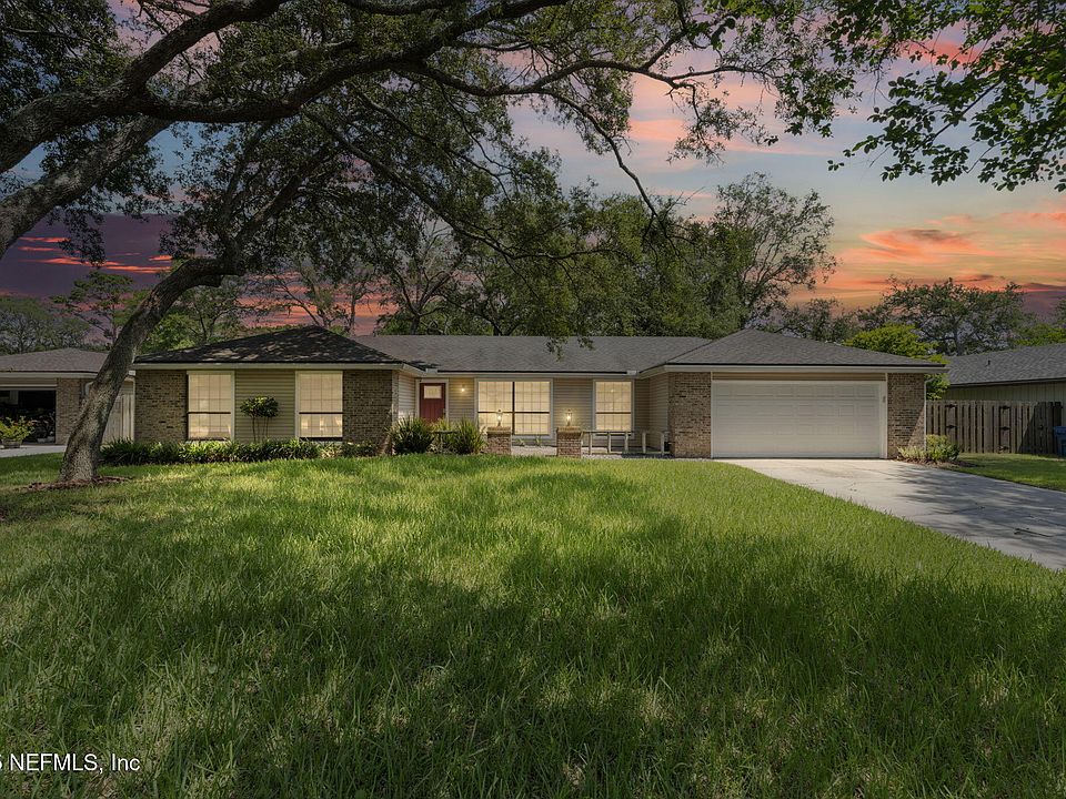 1st image of 13569 PACHUCO Court