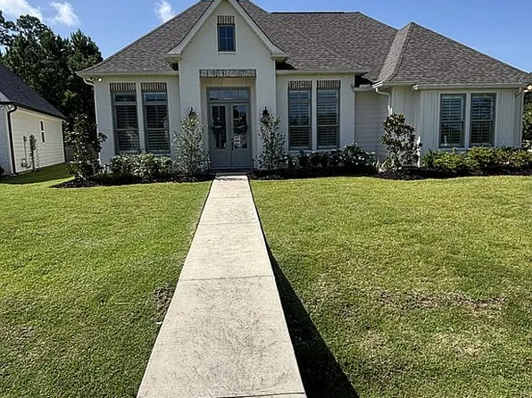 7104 Green Heron Dr, Madisonville, LA 70447