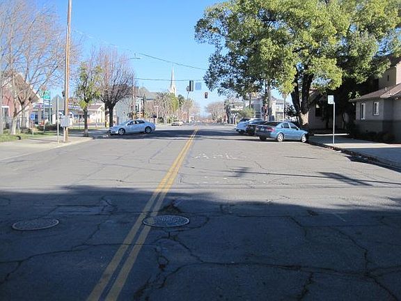 4th image of 521 7th St