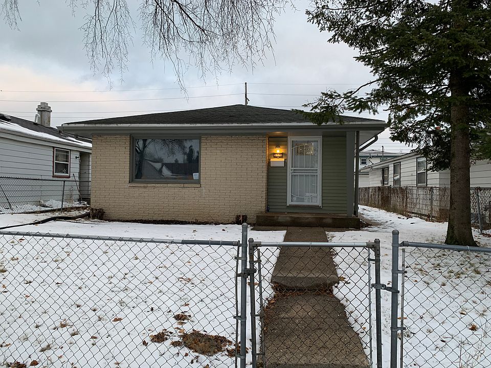 2nd image of 5726 N 77th St