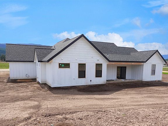 4th image of 23968 Summit Point Rd