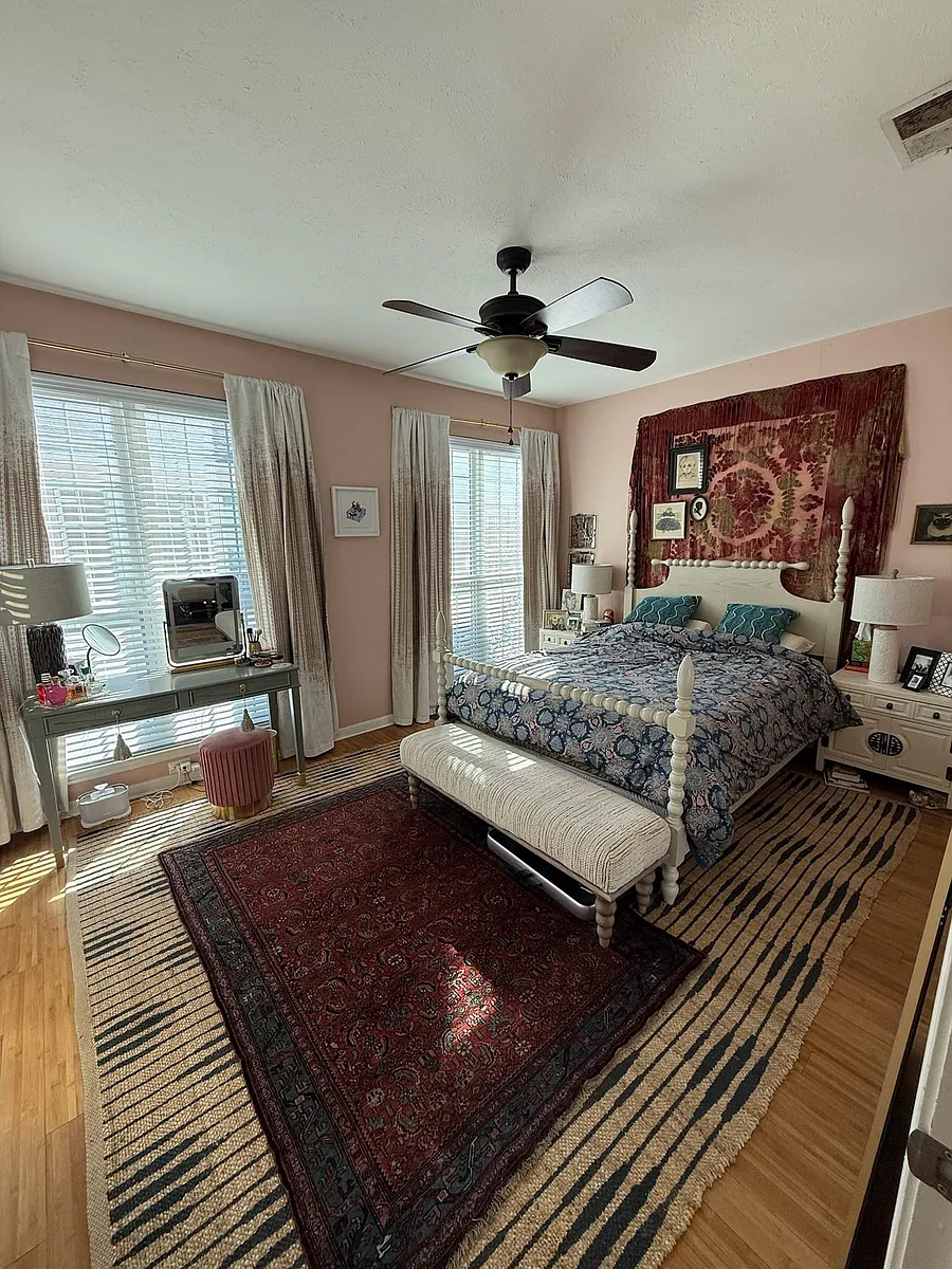 Building Photo - 4424 Holland Ave #305