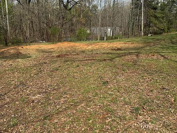 2nd image of 4385 Tuscumbia Rd