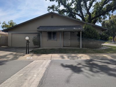 1889 Del Mar Ave, Redding, CA, 96003