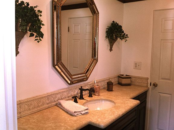 Downstairs guest bath