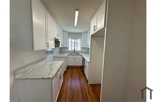 4020 Palmwood Dr Photo 1
