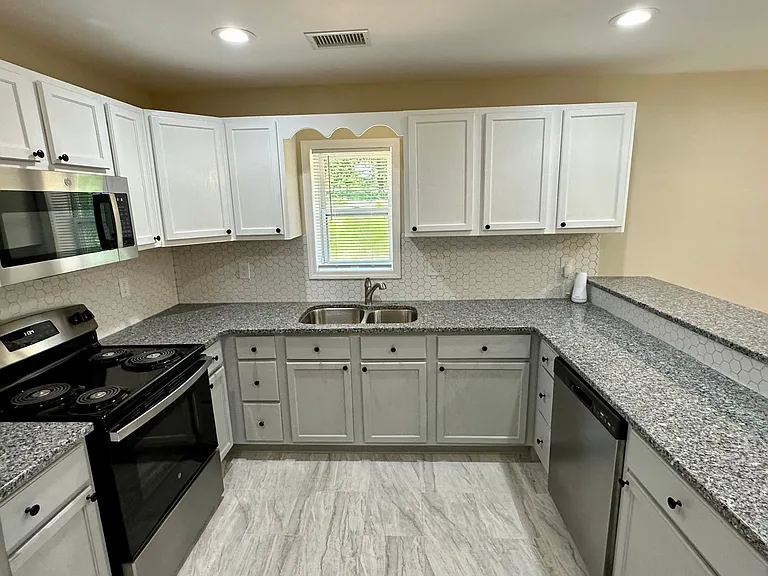1006 S Welcome Rd #B — Photo 13