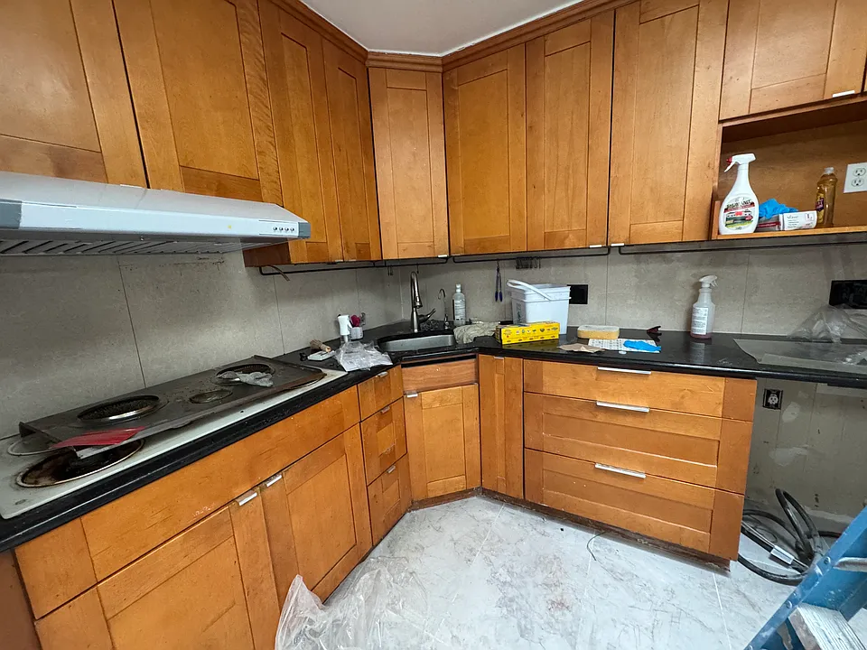 3970 Nostrand Ave #2