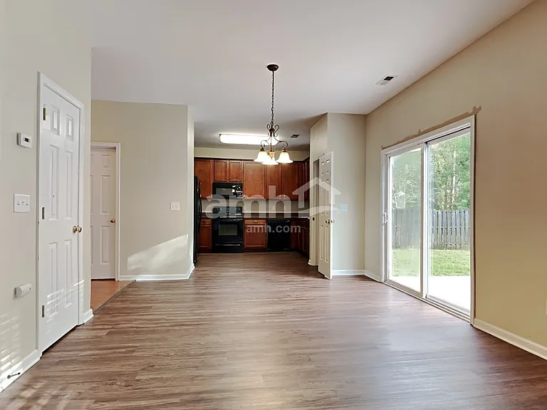 267 Sweet Alyssum Dr — Photo 4