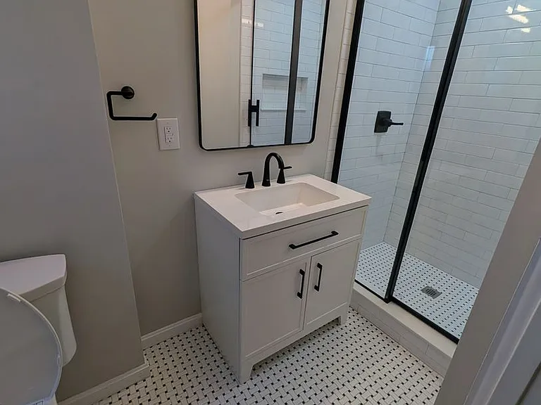 2022 Williams Ave — Photo 9