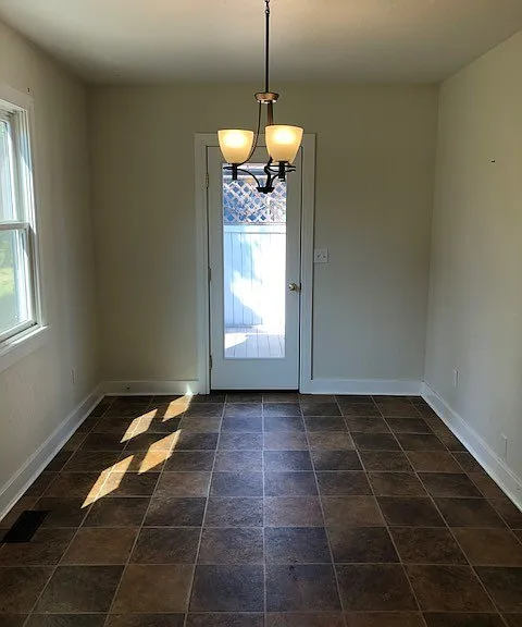 1622 Awbrey Rd — Photo 3