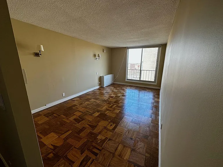 77 Pond Ave #1001 — Photo 18