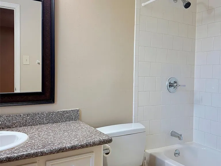 13430 Exton Ln — Photo 28