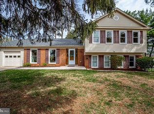 7 Hardwicke Pl, Rockville, MD 20850